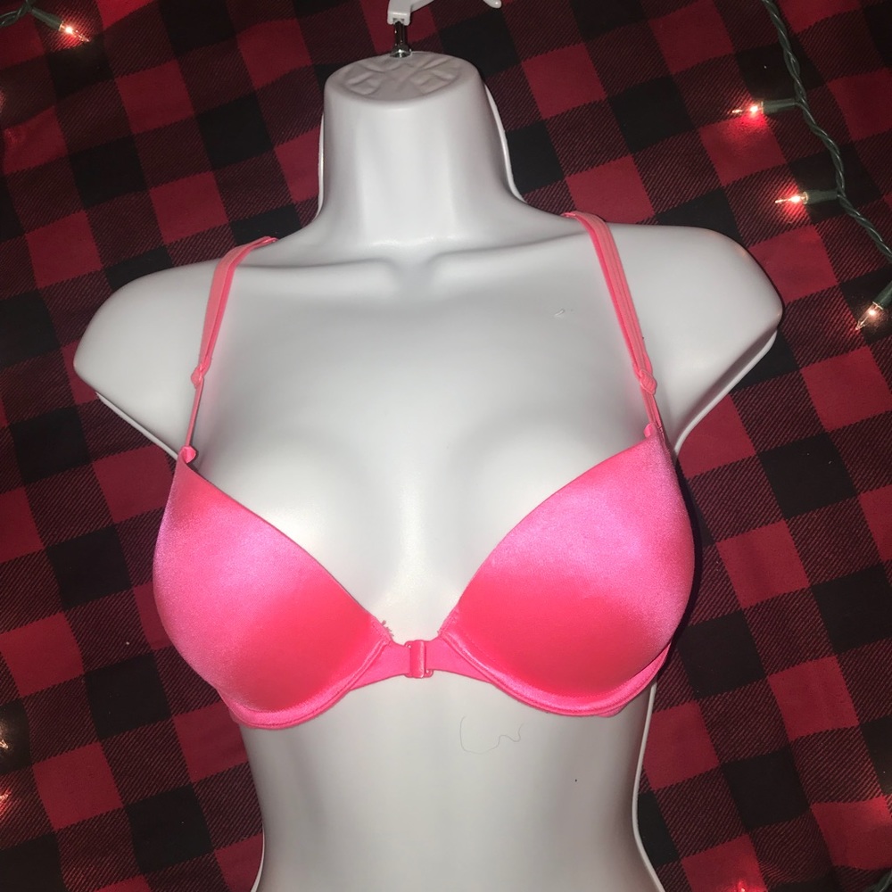 Victoria’s Secret bra